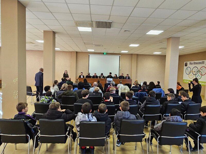 Кисловодская городская еврейская община провела мероприятие  среди молодежи  2.jpeg