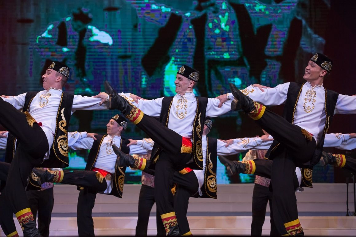 Мужской танец.jpg