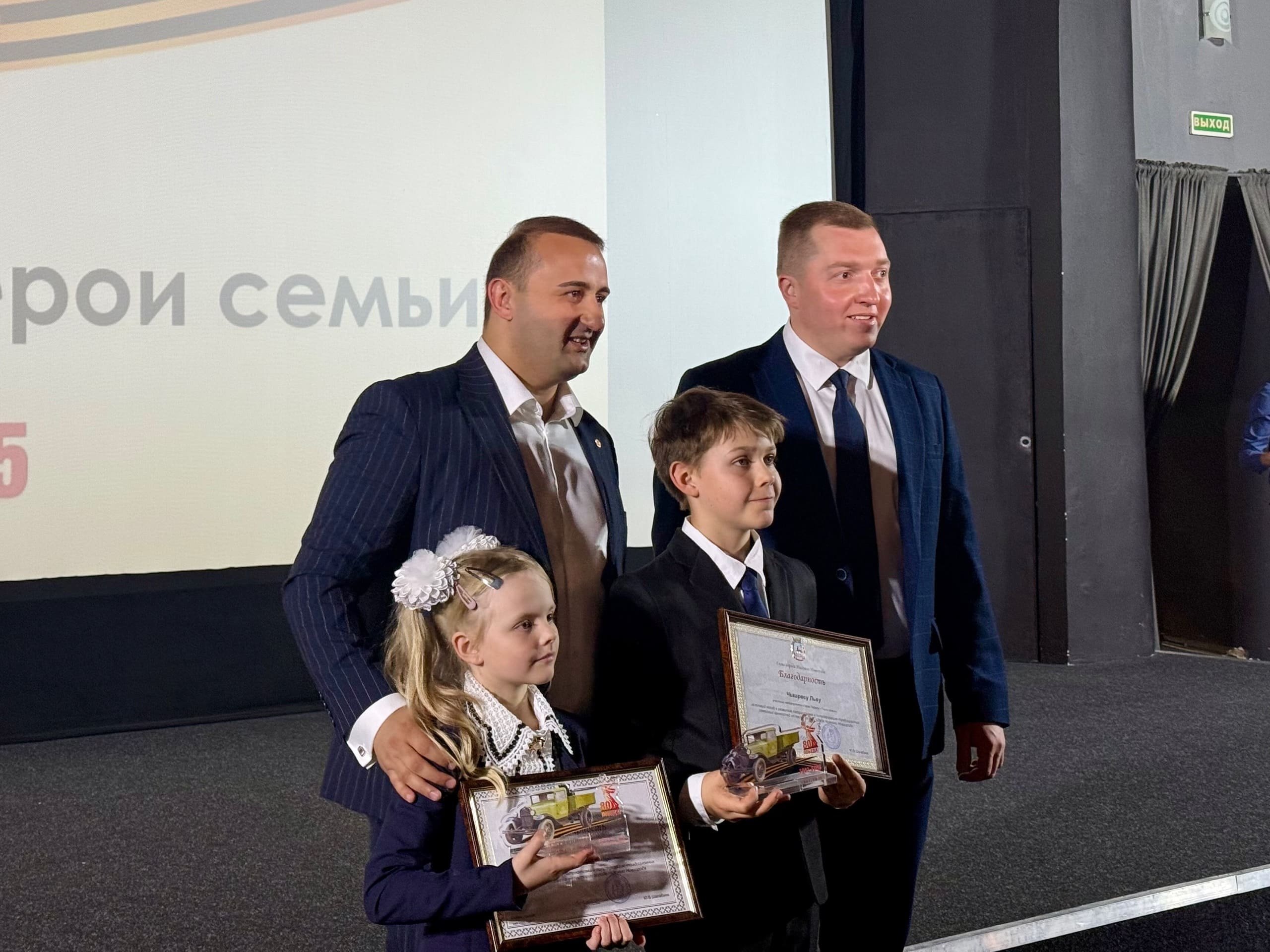 tkoRLs-aNoLrQTOb7_kAxUBuoLICjBzU8iQpoz6qTagotASzLfbO3HRw7Xsxt9eVnBO2-E41XYRe85 - wcT2fEKM.jpg